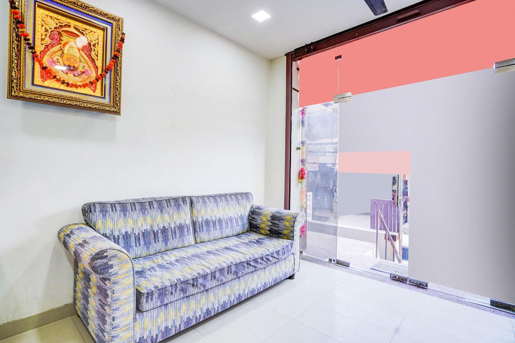 فندق Super Collection O Sector 104 نويدا المظهر الخارجي الصورة